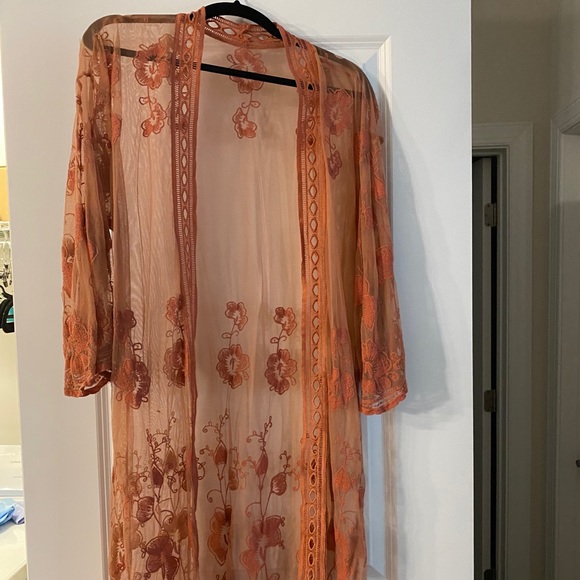 Floral embroidered rust colored duster